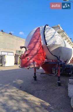 Цементовоз Feldbinder EUT 1990 в 