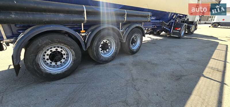 Цистерна Feldbinder EUT 2000 в Запорожье