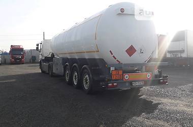 Цистерна полуприцеп Feldbinder FFB 2005 в 