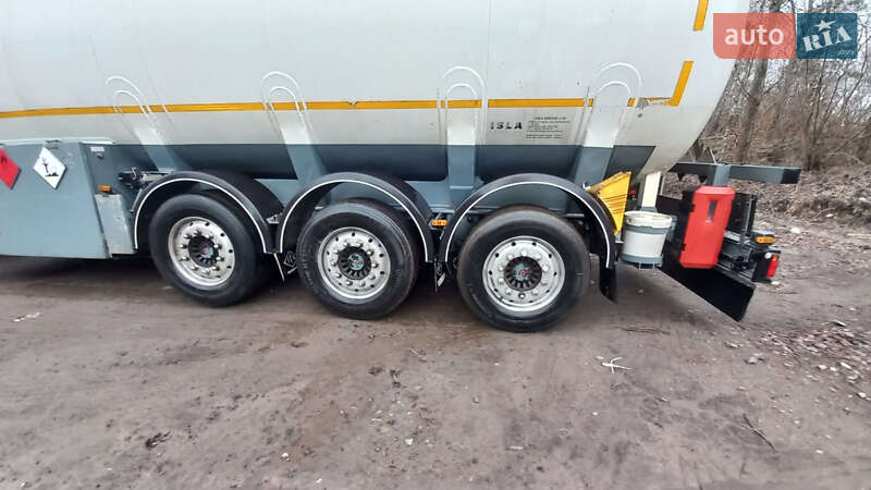 Цистерна Feldbinder TSA 2005 в Львове