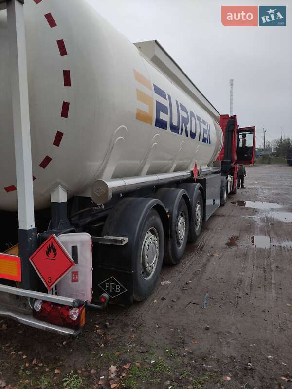 Цистерна полуприцеп Feldbinder TSA 2008 в Буче фото 7 Цистерна полуприцеп Feldbinder TSA 2008 в Буче