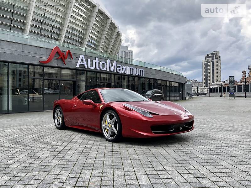 Купе Ferrari 458 Italia 2012 в Києві
