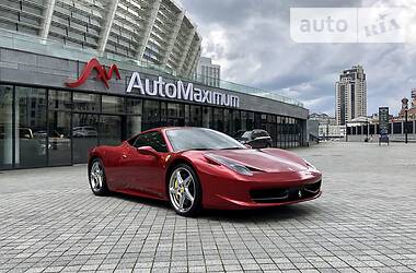 Купе Ferrari 458 Italia 2012 в Киеве