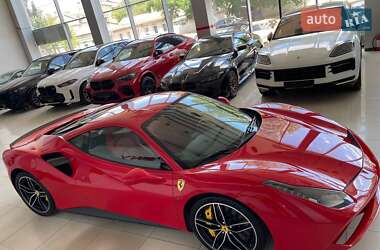Купе Ferrari 488 GTB 2016 в 
