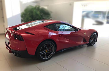 Купе Ferrari 812 Superfast 2018 в Києві