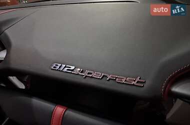 Купе Ferrari 812 Superfast 2020 в 