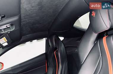 Купе Ferrari 812 Superfast 2020 в 