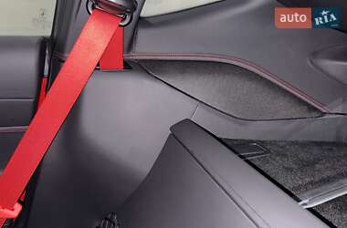 Купе Ferrari 812 Superfast 2020 в 