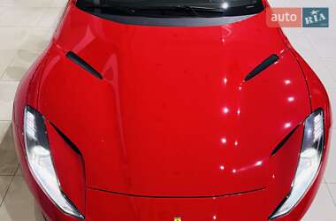Купе Ferrari 812 Superfast 2020 в 