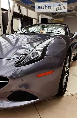 Кабриолет Ferrari California 2015 в 
