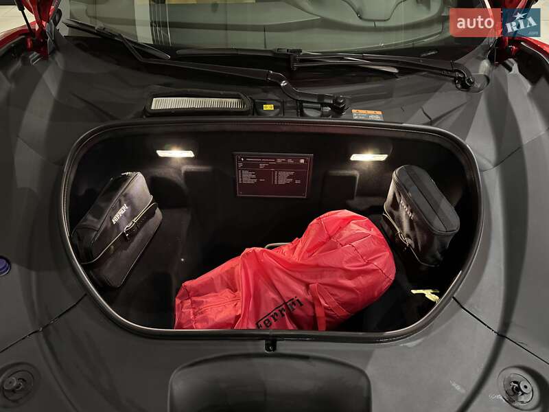 Позашляховик / Кросовер Ferrari F8 2021 в Одесі