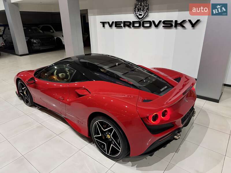 Позашляховик / Кросовер Ferrari F8 2021 в Одесі