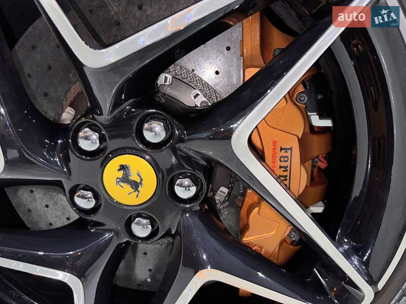 Позашляховик / Кросовер Ferrari F8 2021 в Одесі