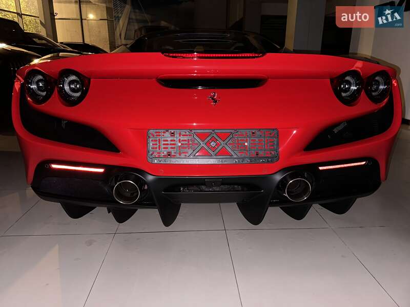Позашляховик / Кросовер Ferrari F8 2021 в Одесі