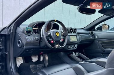 Купе Ferrari FF 2013 в Киеве
