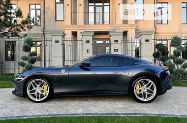 Купе Ferrari Roma 2021 в 