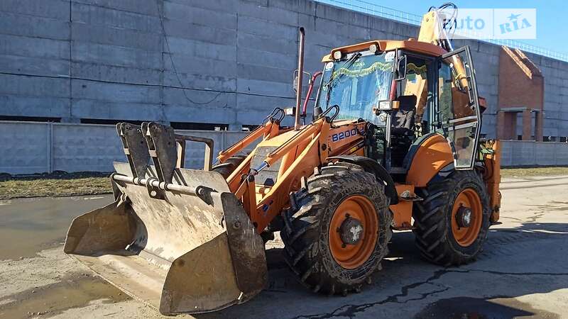 Екскаватор навантажувач Fiat-Hitachi FB 2000 в Калуші