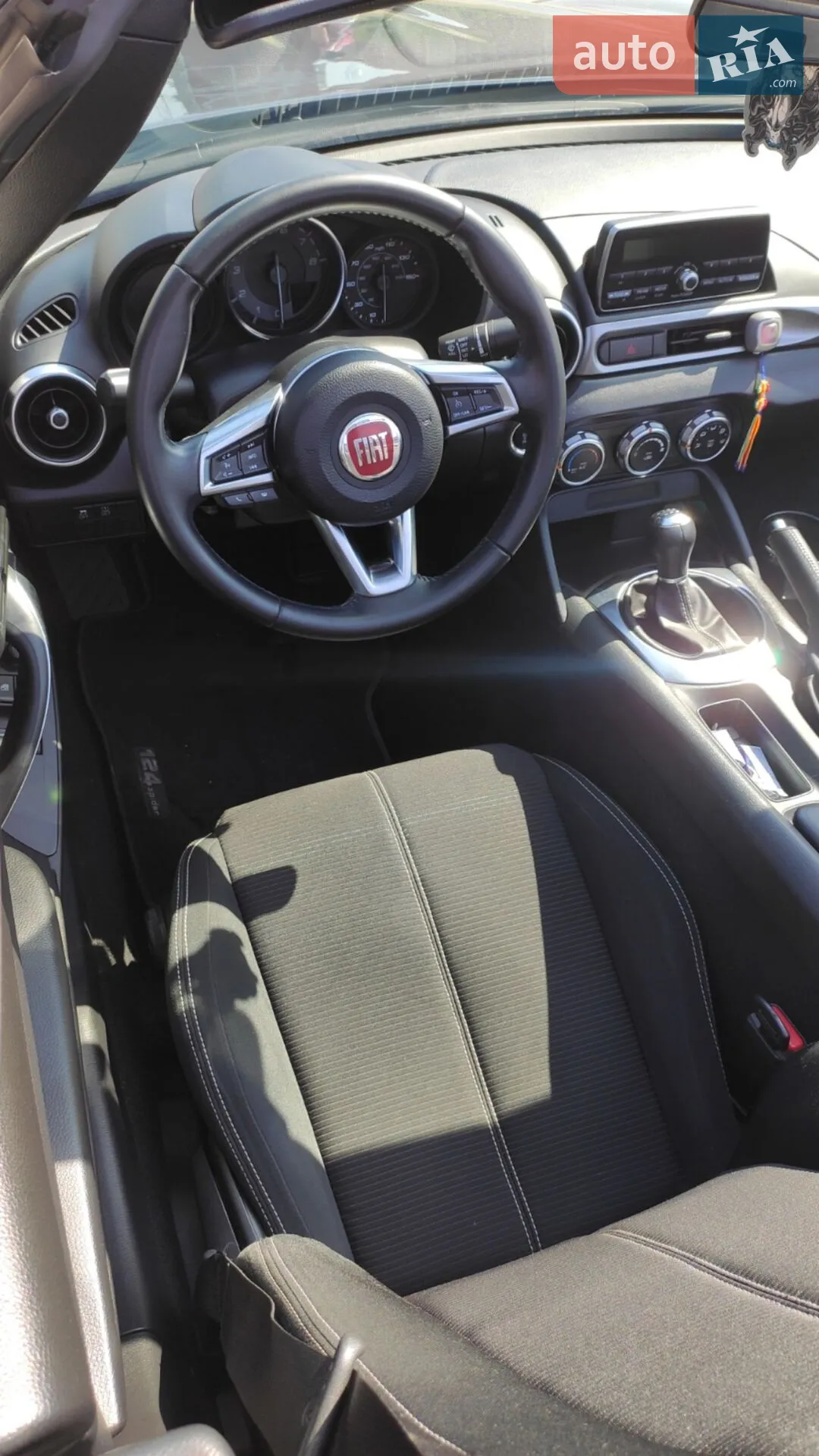 2018 Fiat 124 Spider - мініатюра 9