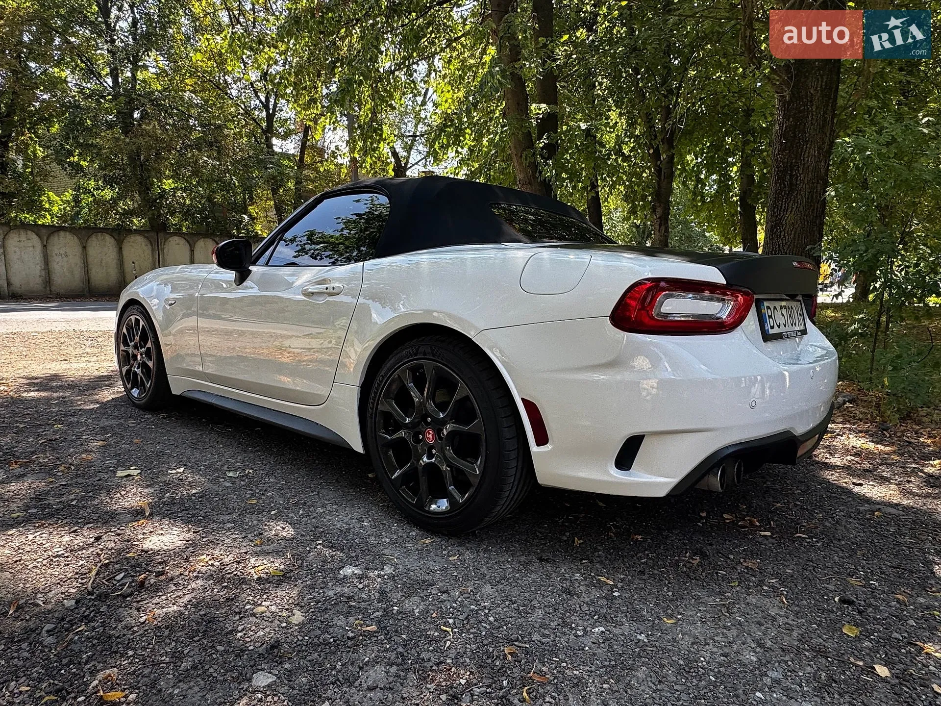 2017 Fiat 124 Spider - мініатюра 5