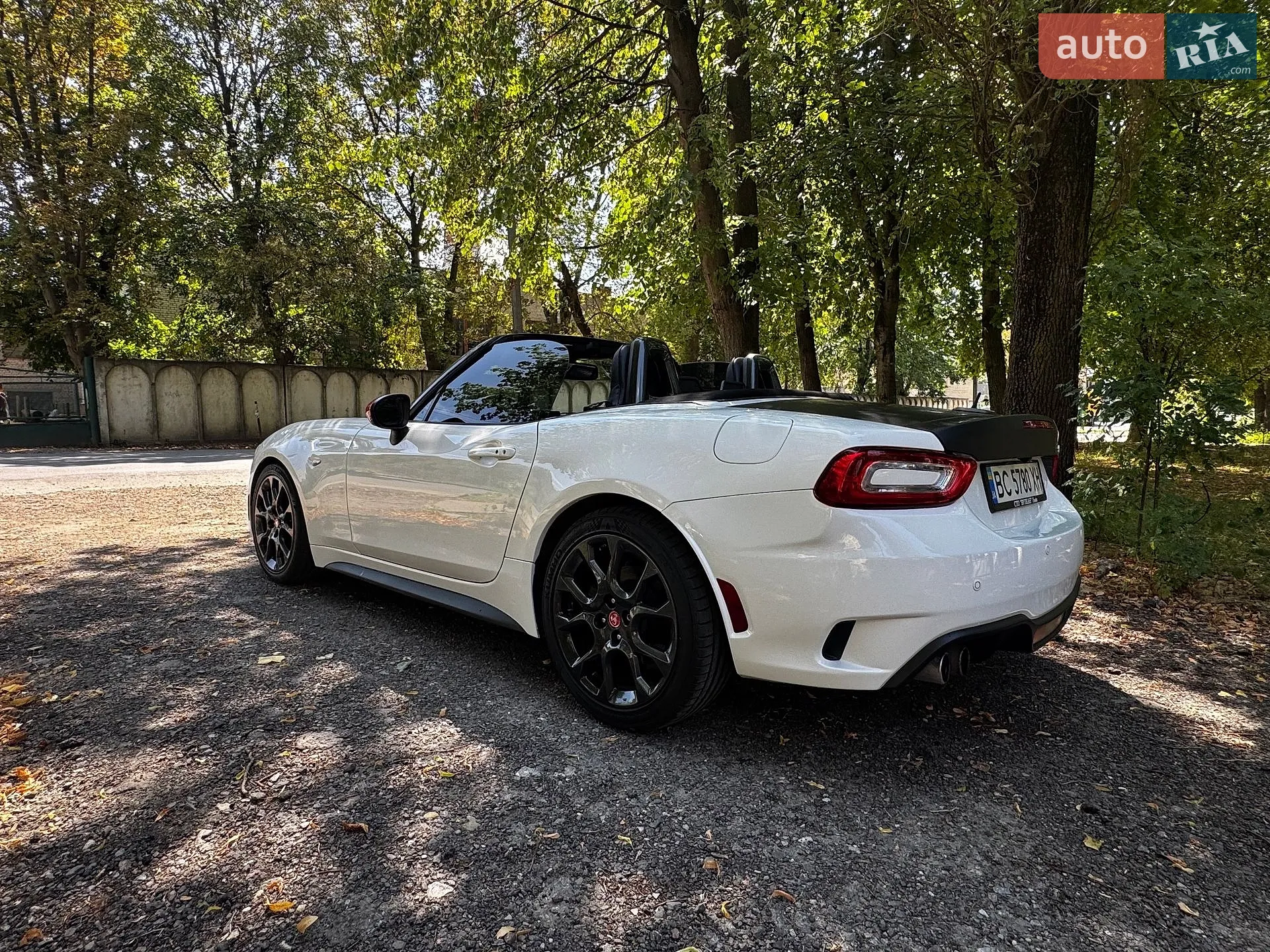 2017 Fiat 124 Spider - мініатюра 20