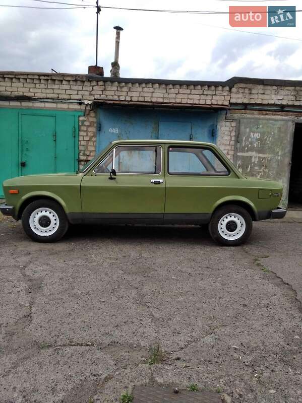 Fiat 128 1977 Fiat 128 1977