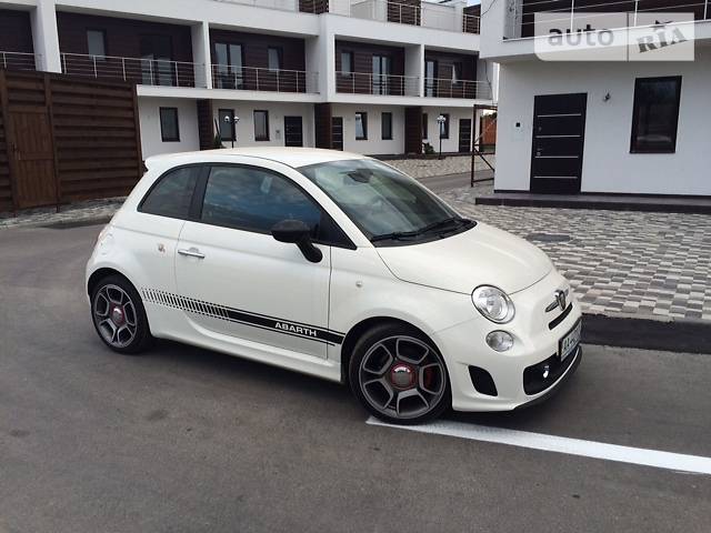 Хэтчбек Fiat 500 2014 в Киеве