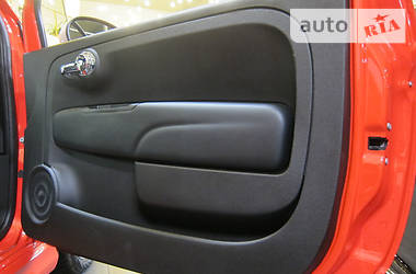 Хэтчбек Fiat 500 2013 в 