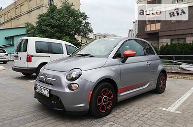 Хэтчбек Fiat 500 2015 в Киеве