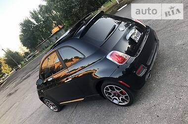 Купе Fiat 500 2011 в 