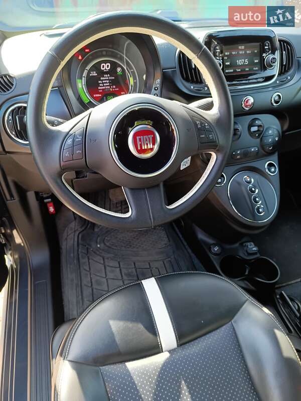 Хэтчбек Fiat 500 2016 в Запорожье