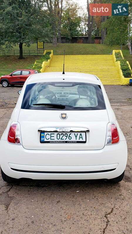 Универсал Fiat 500 2011 в Черновцах