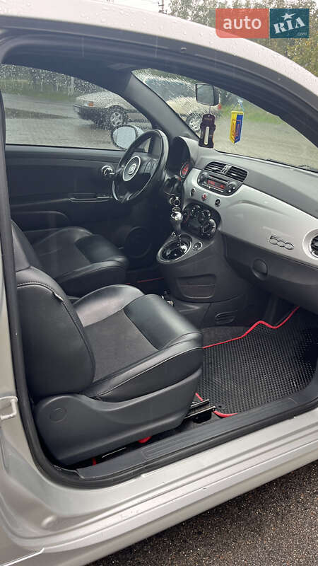 Хэтчбек Fiat 500 2013 в Почаеве