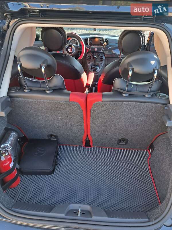 Хэтчбек Fiat 500 2015 в Ужгороде