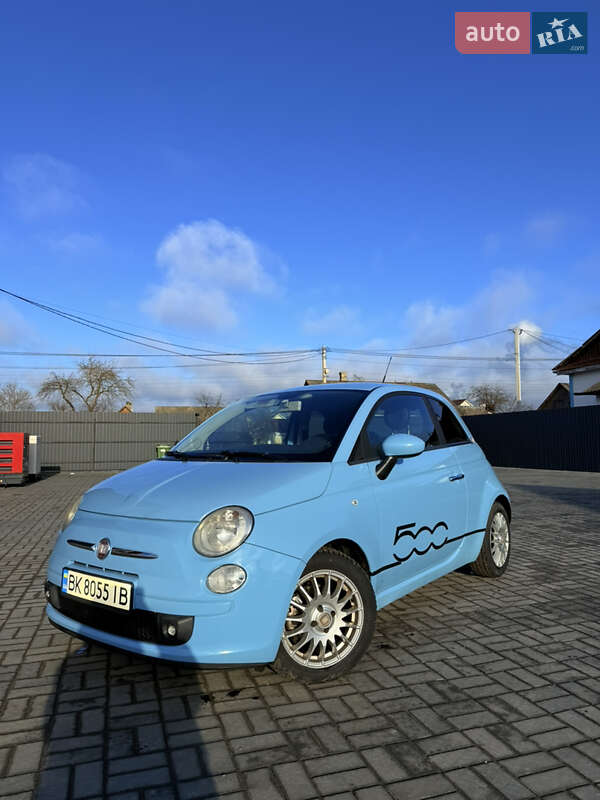 Хэтчбек Fiat 500 2010 в Костополе фото 11 Хэтчбек Fiat 500 2010 в Костополе