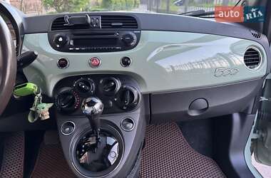 Хэтчбек Fiat 500 2012 в 