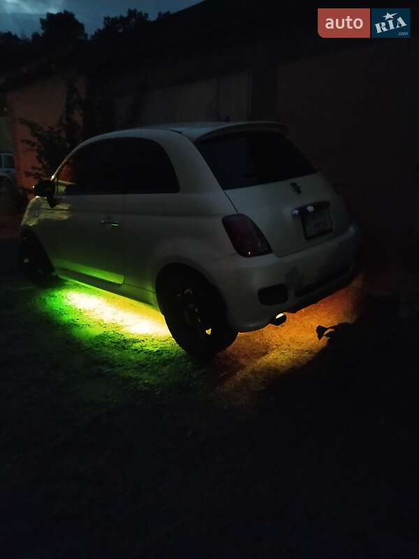 Хетчбек Fiat 500 2015 в Києві