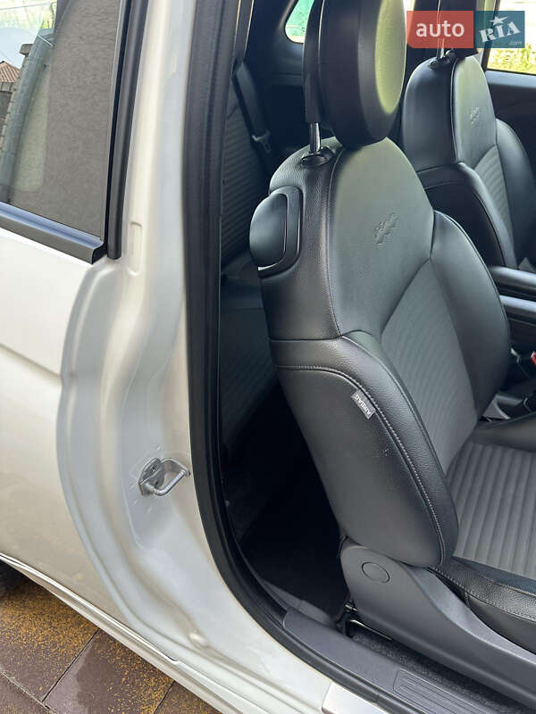 Хэтчбек Fiat 500 2015 в Николаеве фото 15 Хэтчбек Fiat 500 2015 в Николаеве