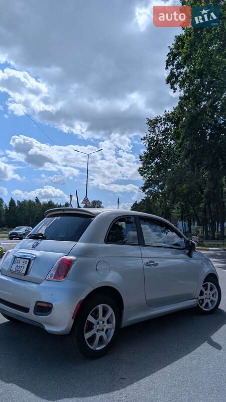 Хэтчбек Fiat 500 2011 в Киеве