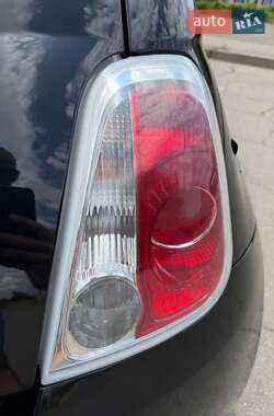 Хэтчбек Fiat 500 2011 в 