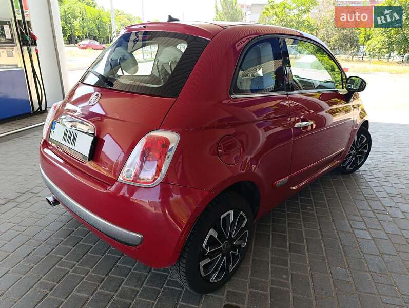 Хэтчбек Fiat 500 2011 в Николаеве