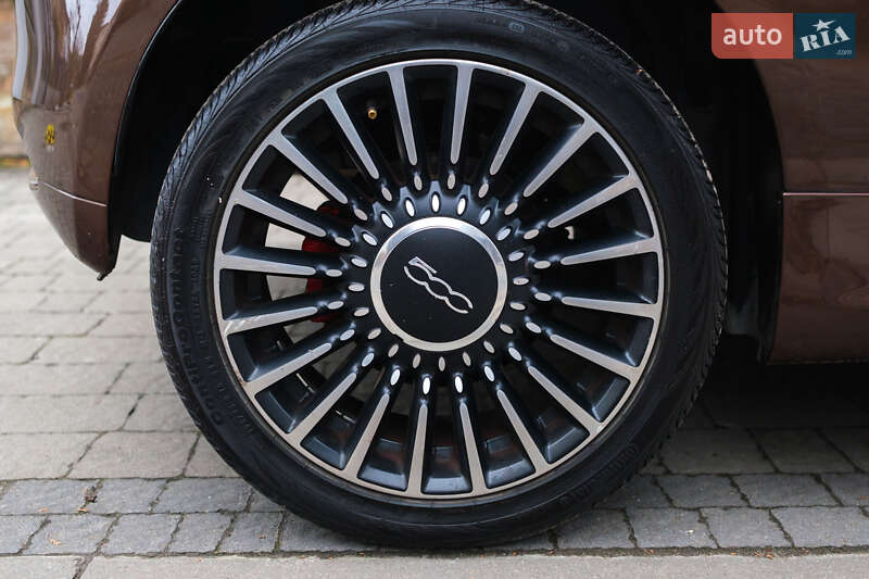 Хэтчбек Fiat 500 2015 в Львове
