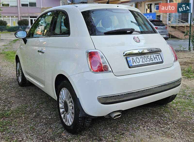 Хэтчбек Fiat 500 2011 в Ужгороде