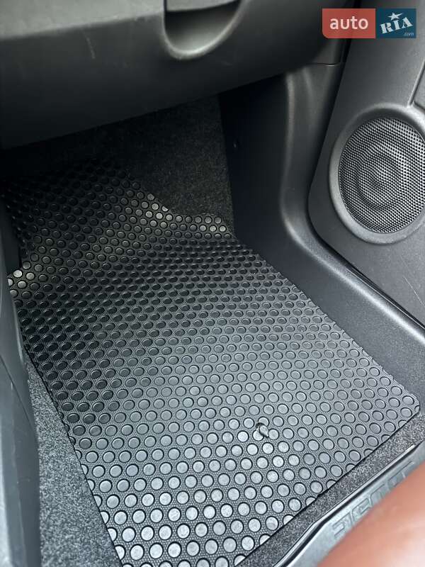 Хэтчбек Fiat 500 2012 в Луцке