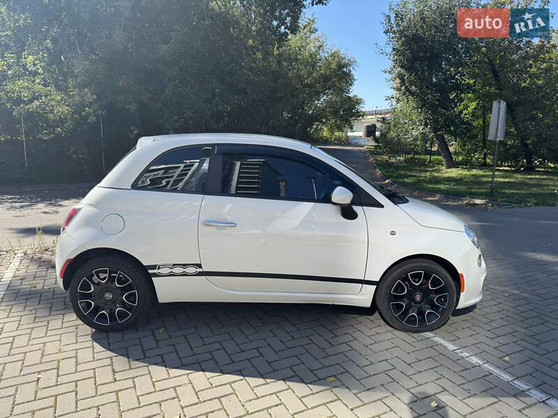 Хэтчбек Fiat 500 2013 в Киеве