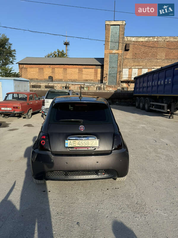 Хэтчбек Fiat 500 2015 в Днепре фото 5 Хэтчбек Fiat 500 2015 в Днепре