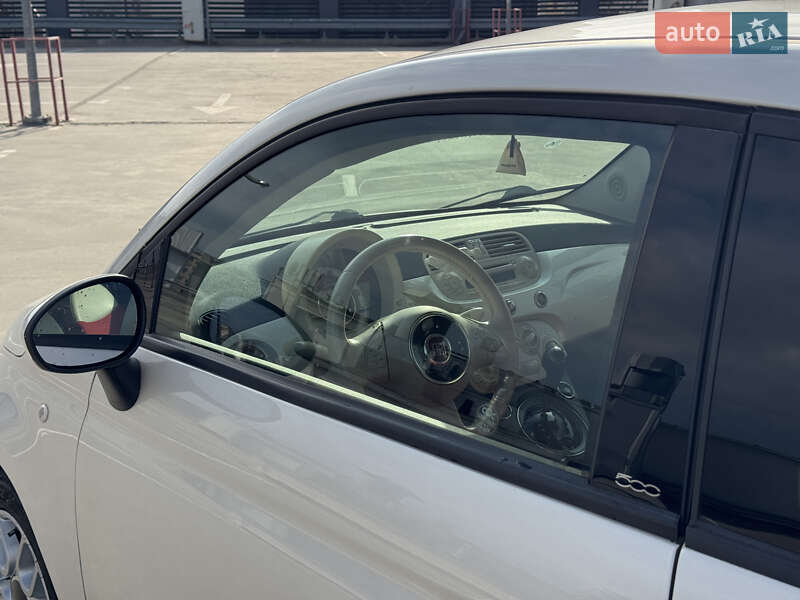 Хэтчбек Fiat 500 2012 в Киеве