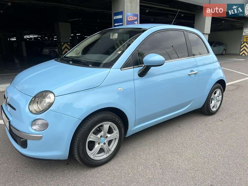 Fiat 500 2011