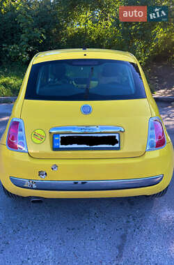 Хэтчбек Fiat 500 2010 в 