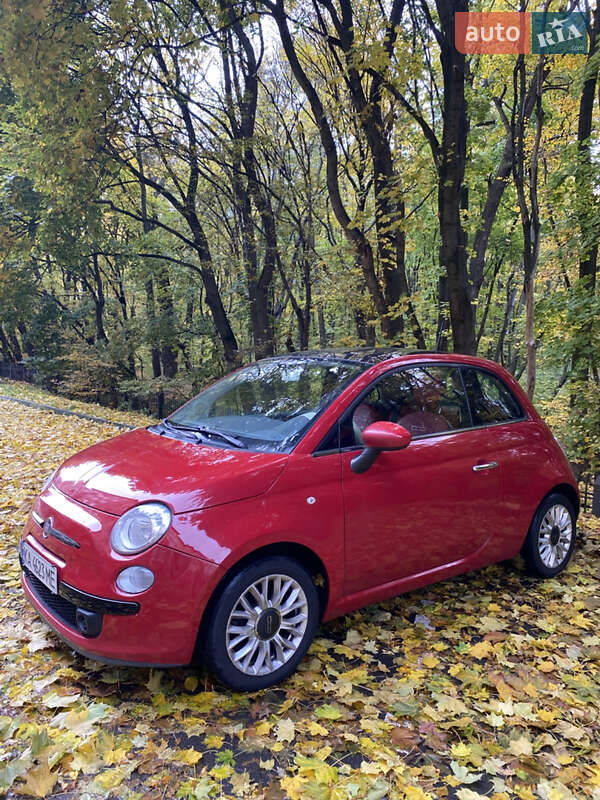 Хэтчбек Fiat 500 2014 в Киеве