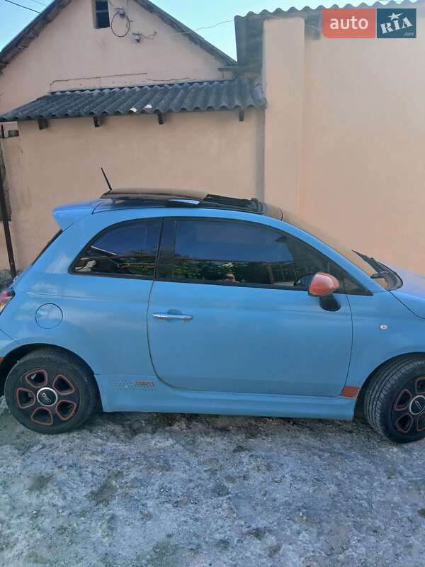 Хэтчбек Fiat 500 2014 в Одессе